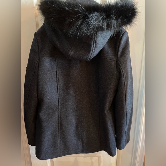 London Fog wool coat, size large, perfect condition - Picture 6 of 7